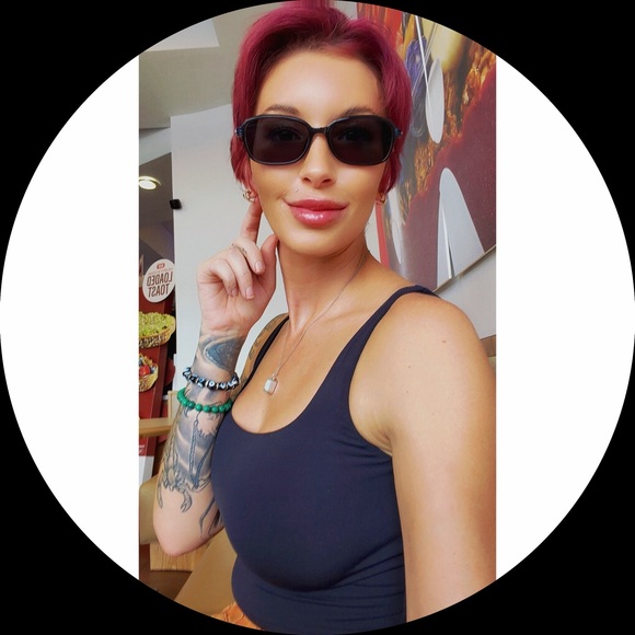 amberscloset90
